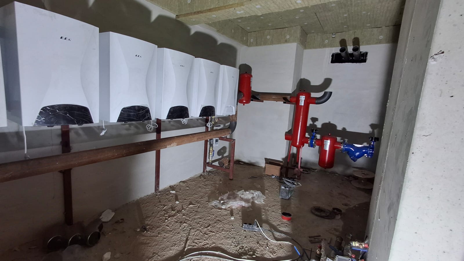 6c2fba8d f24f 4911 837d 26ccf6cd9579